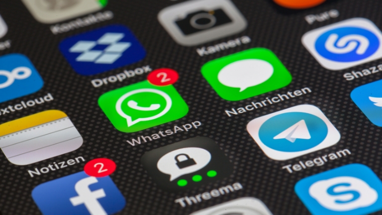 how to get notification when someone is online on whatsapp